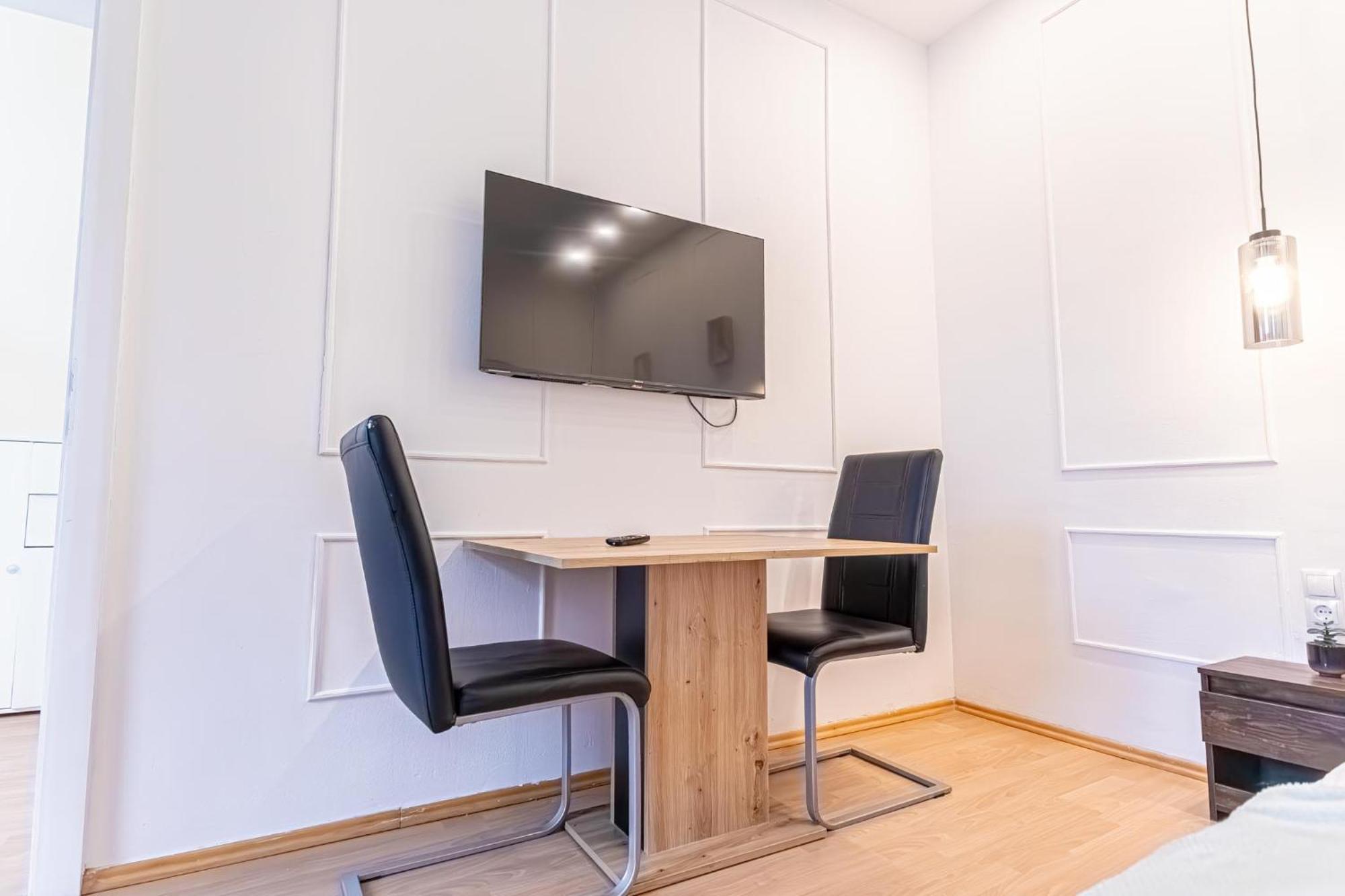 Multiple And At The Heart Of Apartment *
